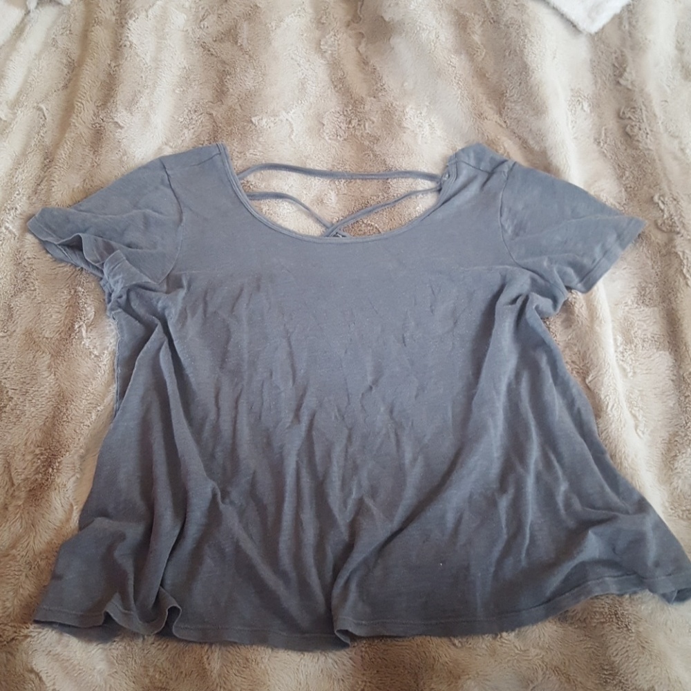 Torrid scoop/ criss cross back grey peplum tee 00